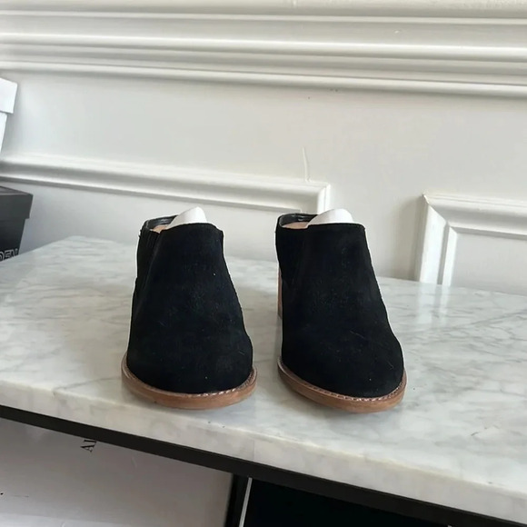NWT Aqua College black suede bootie slip on 6.5 - Picture 4 of 7
